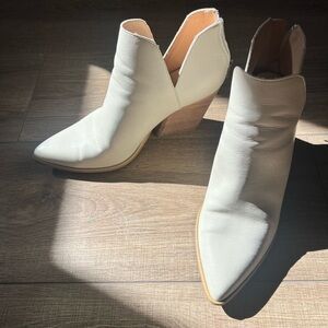 MiiM White Ankle Boots